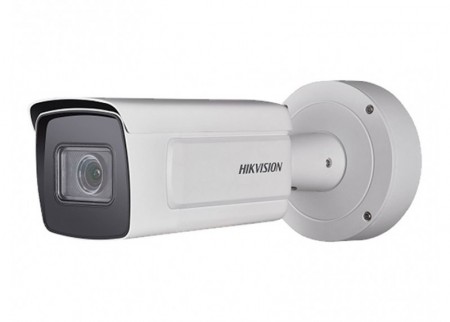 4MP DarkFighter Moto Varifocal Bullet Network Camera
